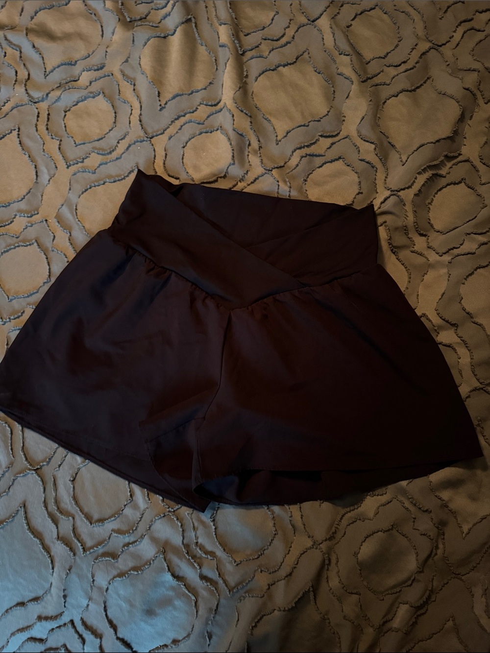ZYIA Girls Black High Waist Cross-Front Athletic Shorts